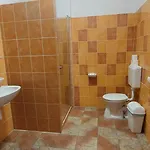 Bordany Hostel *