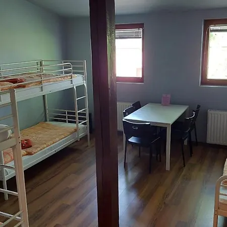 Bordany Hostel *