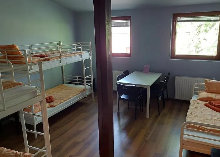 Bordany Hostel *